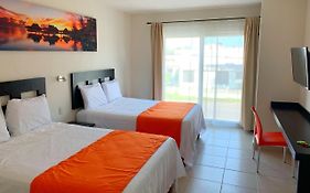 Hotel Diez
